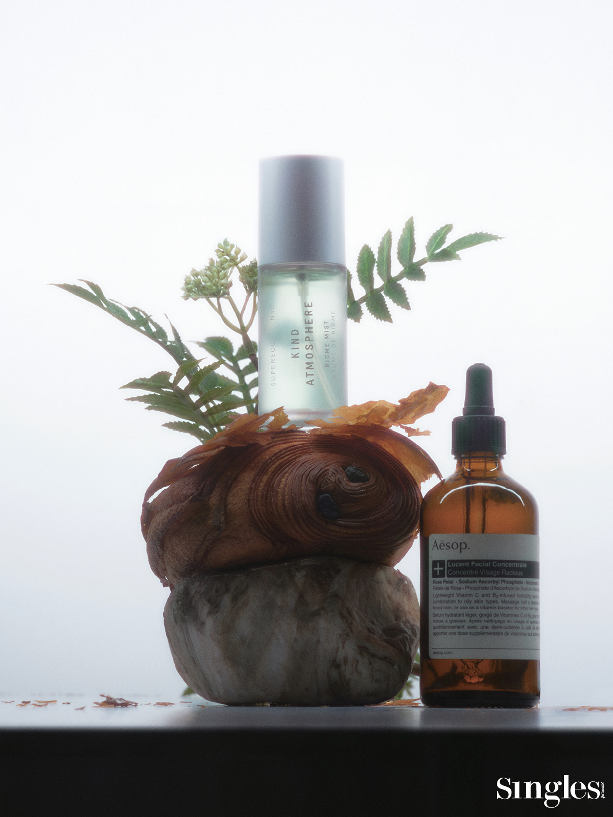 수퍼에그 카인드 애트모스피어 바이옴 미스트, 이솝 루센트 페이셜 컨센트레이트